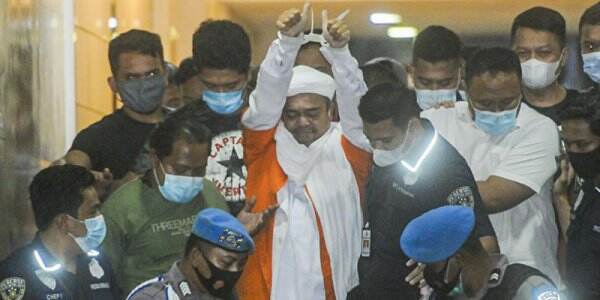 Kuasa Hukum Pesimis Pembelaan Habib Rizieq Kasus RS UMMI Diterima Majelis Hakim