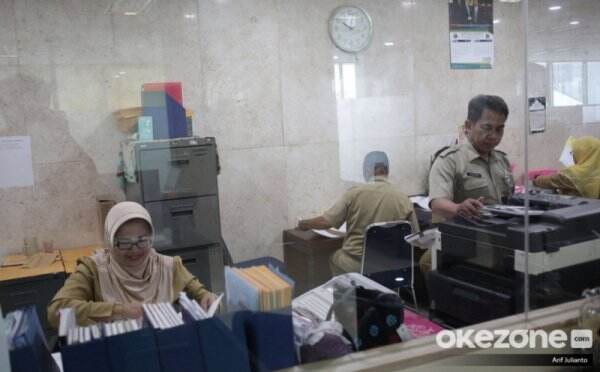 Dirut BSI: Keppres Gaji PNS Dipotong Zakat 2,5% Diajukan ke Jokowi