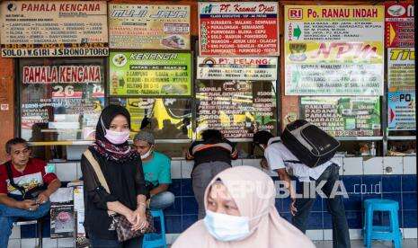 Terminal Kalideres Tolak Dua Penumpang tak Penuhi Syarat