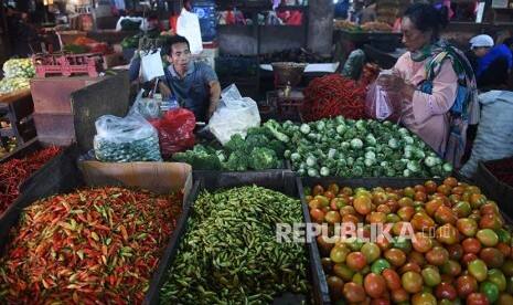 Penjualan Eceran Mulai Tumbuh Positif pada Maret 2021