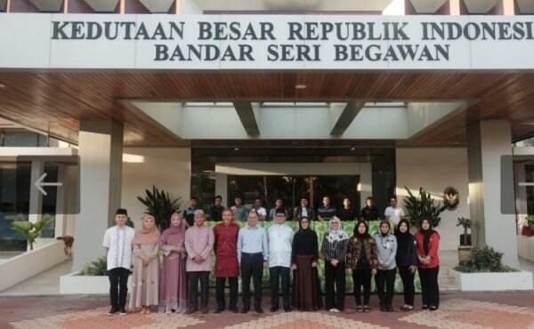 Suasana Kekeluargaan di KBRI Bandar Seri Begawan Sambut Idul Fitri