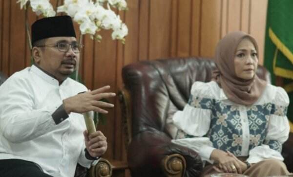 Menteri Agama Yaqut Cholil Qoumas Menggelar Halal Bihalal Virtual