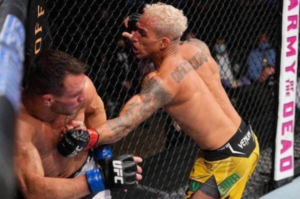 Charles Oliveira Jawara UFC Kelas Ringan Suksesor Khabib Nurmagomedov