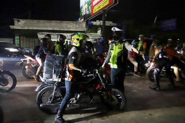 Dua Pemudik Reaktif Covid-19 saat Hendak Masuk Wilayah Jakarta