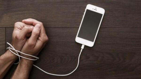 Tips Membatasi Pemakaian Smartphone Agar Tidak Mengganggu Kesehatan