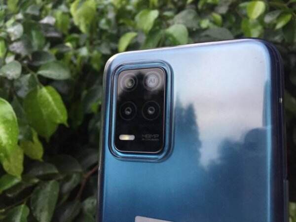 Realme 8 Ponsel 5G Pertama dengan Harga Terjangkau