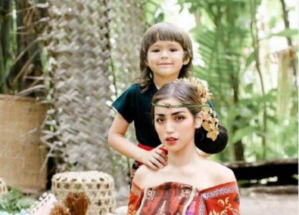 Jessica Iskandar Pacaran dengan Vincent Verhaag, El Barack: Mereka Saling Menyukai