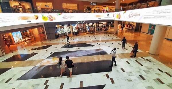 COVID-19 Meningkat, Operasional Mal hingga Restoran di Jakarta Dibatasi Sampai Jam 9 Malam
