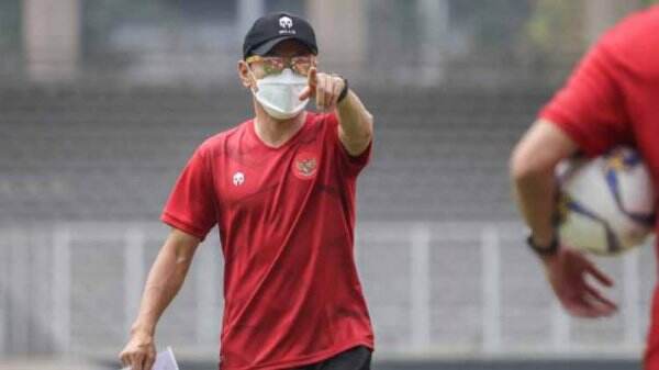 Hanya Ada 2 Pemain Timnas Indonesia yang Difollow Shin Tae-yong, Siapa Mereka?