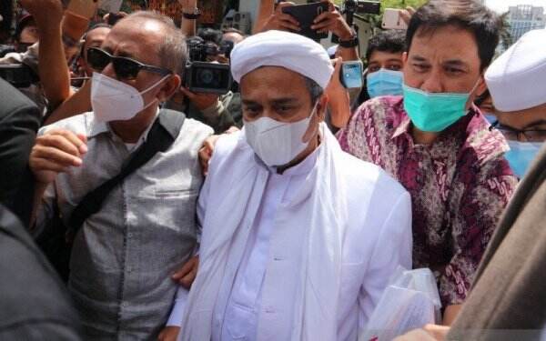 Pengacara Ungkap Rizieq Tolak Opsi Pengampunan Jokowi