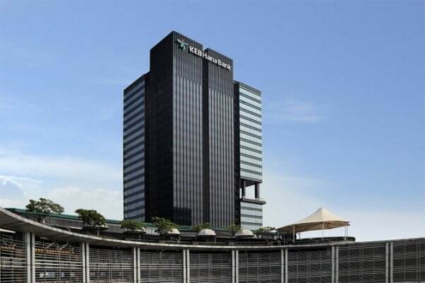 LINE Bank Resmi Diluncurkan, Targetkan Milenial dan Gen Z