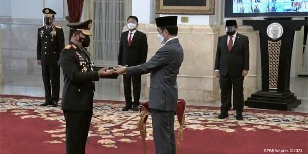 Jokowi Ingatkan Polri Jangan Lupakan Tugas Pokok Disaat Sibuk Tangani Pandemi Covid-19