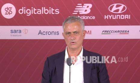 Smalling: Mourinho Terlahir Sebagai Pemenang