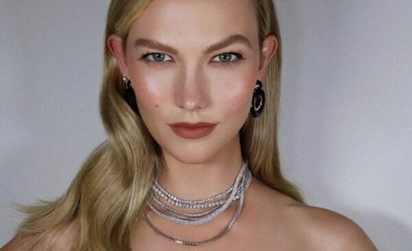 Beauty Lovers, Inilah Tren Make Up Fall 2021 yang Bisa Jadi Inspirasi Kamu