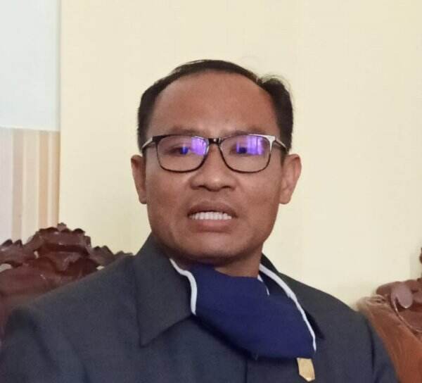 Dewan Dukung Mutasi Besar Bupati Djohan