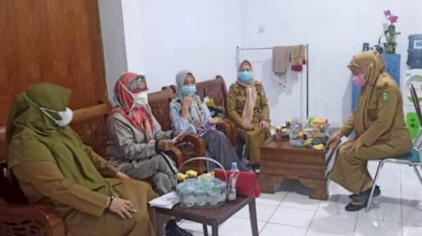 Libatkan Kader, Tim Penggerak PKK Parepare Agendakan Pelatihan Membatik Teknik Shibori