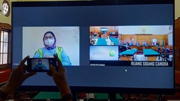 Catut Keluarga Cikeas, Janjikan Dana Talangan Ratusan Miliar