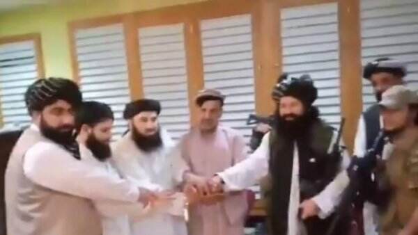 Taliban Klaim Saudara Mantan Presiden Ghani Berjanji Setia pada Imarah Islam