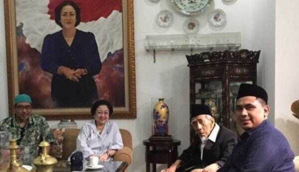 Organisasi Sayap PDIP: Ceramah Gus Baha secara Terang-Benderang...