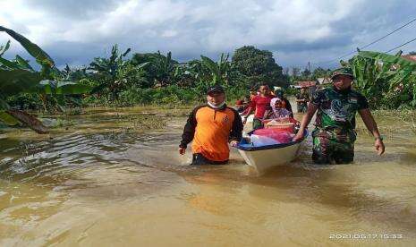 Sejumlah Kawasan di Samarinda Banjir Akibat Hujan Deras