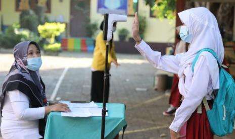 Dokter Jawab 3 Pertanyaan Soal Anak Kembali ke Sekolah