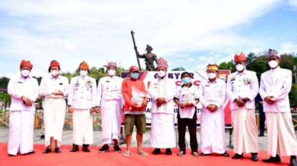 Plt Gubernur Sulsel Apresiasi Gebyar Bansos Gotong Royong di Toraja