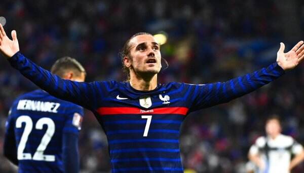 Antoine Griezmann Samai Rekor Gol Platini, Prancis Menang