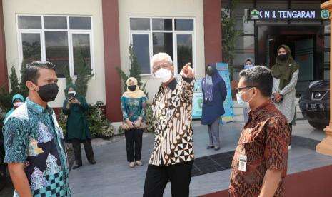 Ganjar Temukan Pelanggaran Saat di Lingkungan Sekolah