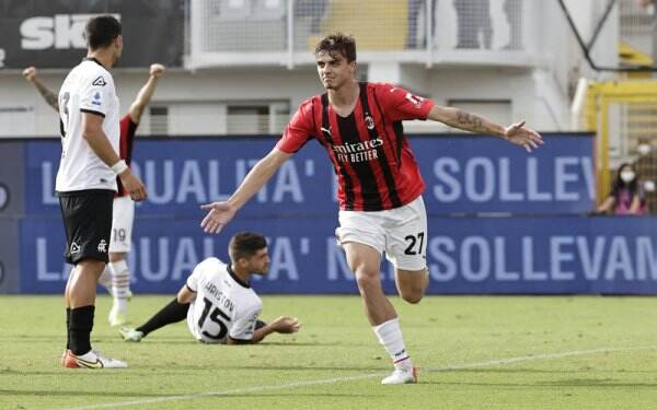 Hasil Liga Italia Semalam: AC Milan Menang dan Pimpin Puncak, Inter Milan Tertahan