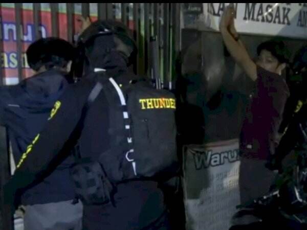 Sempat Kejar-kejaran dengan Tim Thunder Polda Sulsel, Dua Pembalap Liar Bersenjata Badik Dibekuk