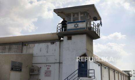 Israel Bawa 6 Tahanan Palestina yang Kabur ke Sel Isolasi