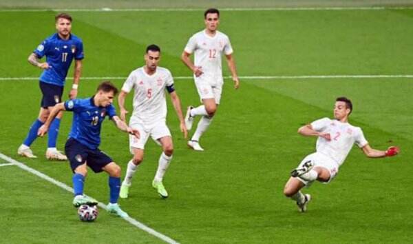 Italia Vs Spanyol, Sama-sama Tanpa Predator