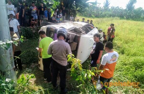 Terungkap, Begini Penyebab Taksi Colt Banjarmasin-Amuntai Terguling di Bypass Kandangan