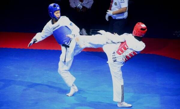 Taekwondo Banten Raih Tiga Medali