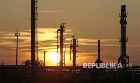 Rencana Produksi OPEC Plus tak Berubah, Harga Minyak Naik
