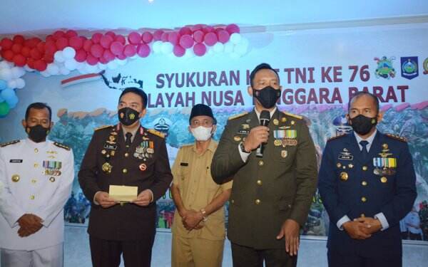 Target 70 Persen Vaksinasi di Loteng Terlampaui Jadi Kado HUT TNI Ke-76