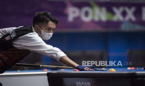 In Picture: Medali Biliar One Cushion Single PON Papua