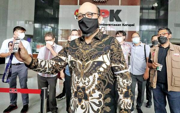 Novel Baswedan Diminta Laporkan jika Tahu Orang Dalam Azis Syamsuddin