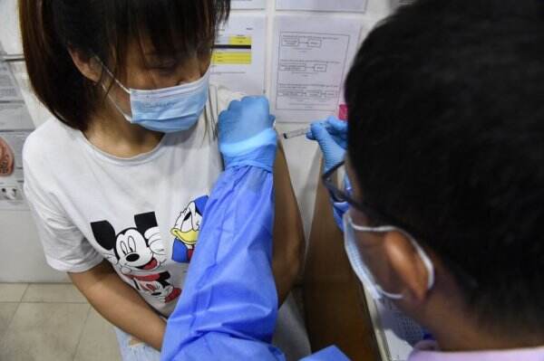 Vaksin Booster Covid-19 Sinovac dan Sinopharm Makin Laris di Singapura