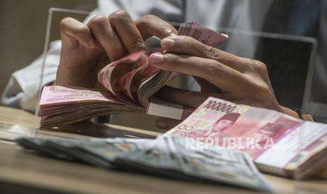 Rupiah Hari Ini Berpeluang Menguat