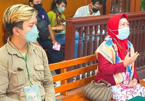 Istri Polisi Tipu Orang Tua Peserta Seleksi Bintara Polri