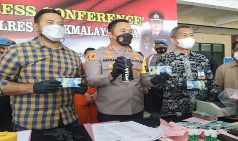 Polisi Ungkap Peredaran Uang Palsu di Tasikmalaya