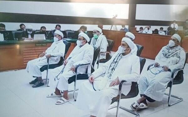 Selesai Jalani Hukuman 8 Bulan Penjara, 5 Mantan Petinggi FPI Bebas