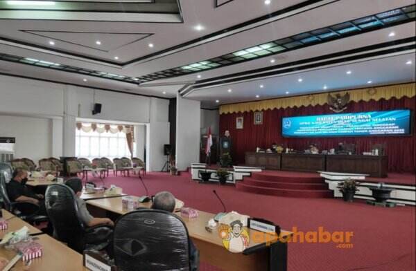 Rapat Paripurna APBD 2022, DPRD HSS Minta Pemerintah Daerah Lebih Transparan