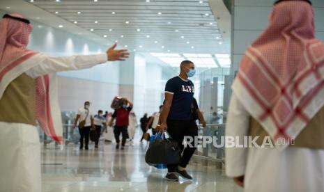 Hapus Karantina Wajib, Arab Saudi Ingatkan Penerapan Prokes