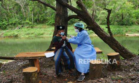 In Picture: Vaksinasi Covid-19 di Lokasi Wisata Gunungkidul
