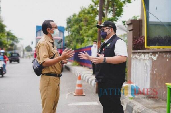 Terima Aduan Warga, Bupati Kediri Tinjau Langsung Jalan Rusak