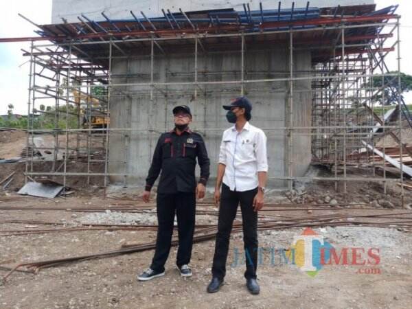 Sempat Terkendala Hujan, Pembangunan Jembatan Tlogomas Kembali Berprogres Positif