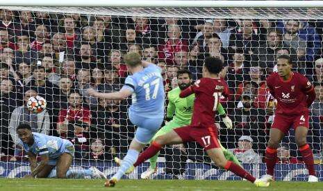 Sempat Jagokan Chelsea, Kini Ferdinand Berpaling Pada City