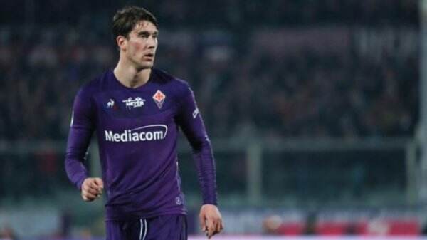 Sama-sama Inginkan Vlahovic, AC Milan Selangkah Lebih Maju Ketimbang Juventus